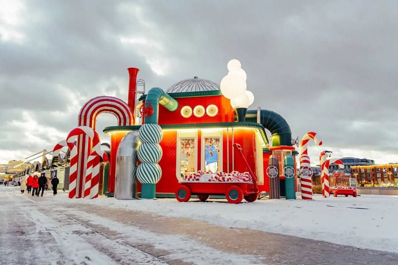 🎁В парке «Музеон» работает бесплатный арт-павильон «Фабрика подарков»
до 28 февраля
В павильоне можно бесплатно поучаствовать в творческих мастер-классах
📍парк искусств «Музеон» (арт-павильон «Фабрика... | Сетка — социальная сеть от hh.ru