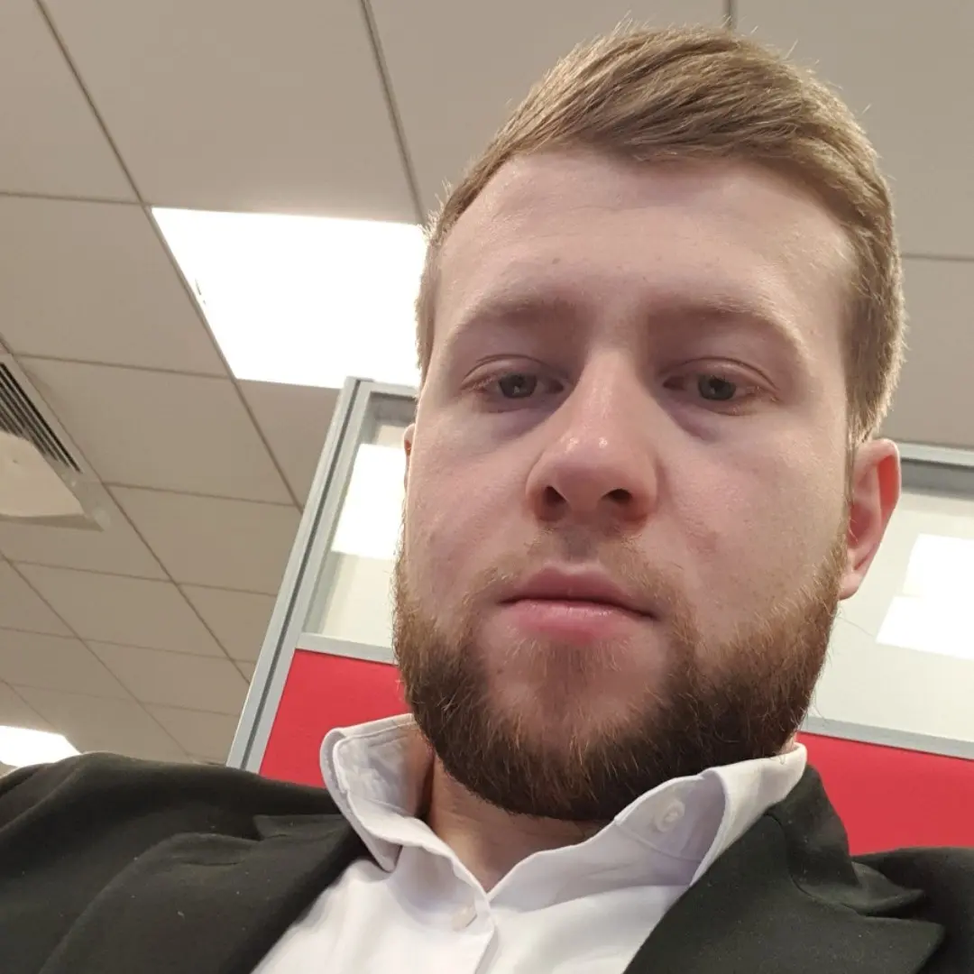 Амир Нашев | Сетка — социальная сеть от hh.ru