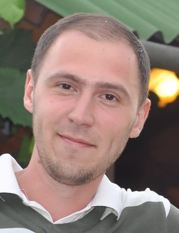 Максим Погребной
