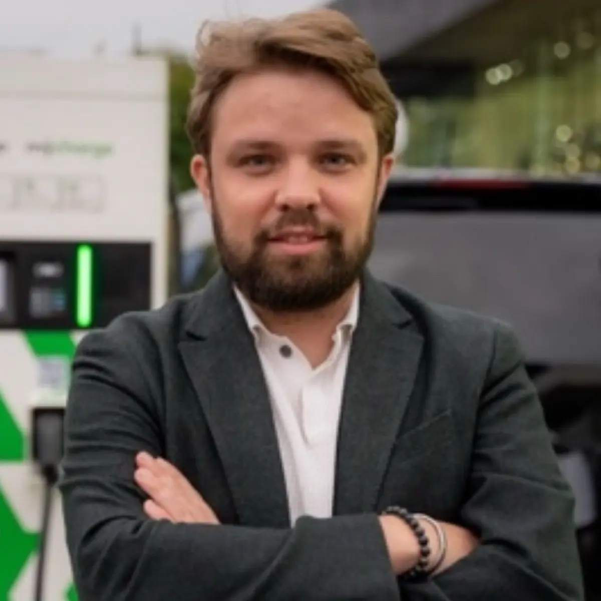 Ilya Aspednikov | Сетка — социальная сеть от hh.ru