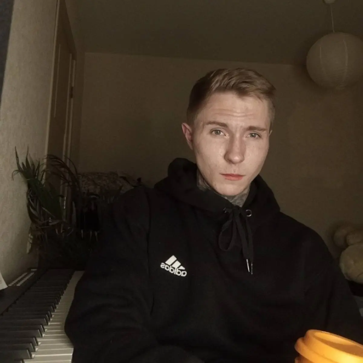 Павел Устимкин