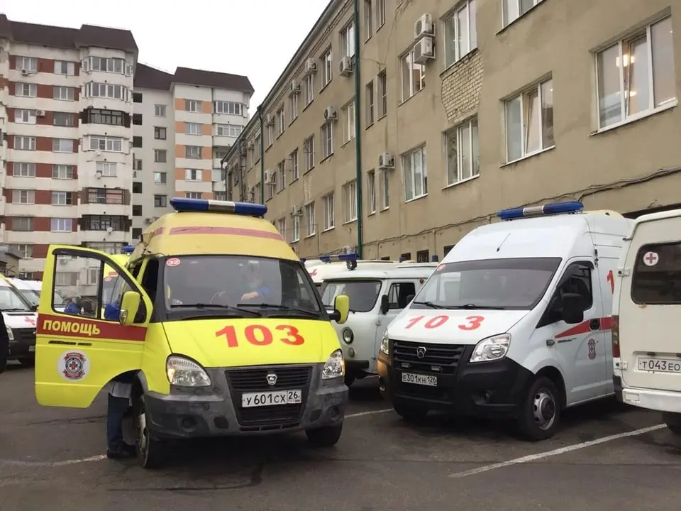 🚑 7165 выездов за праздничные дни совершили бригады скорой медицинской помощи на Ставрополье
В поликлиники Ставрополя было перенаправлено 878 неотложных вызовов | Сетка — социальная сеть от hh.ru