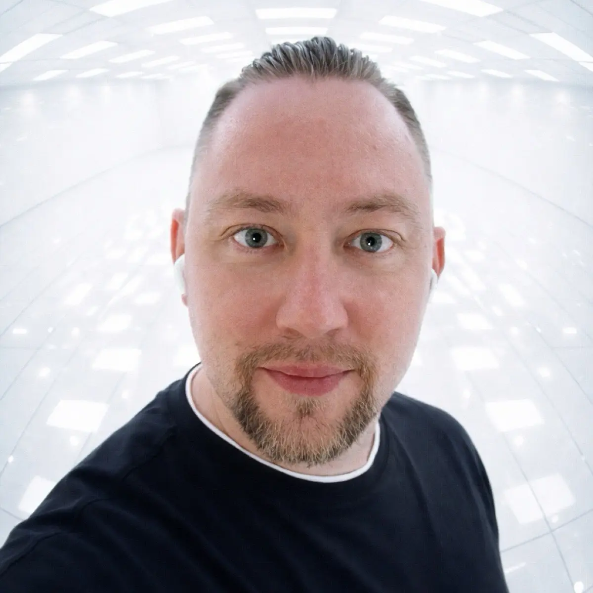 Алексей Возжаев