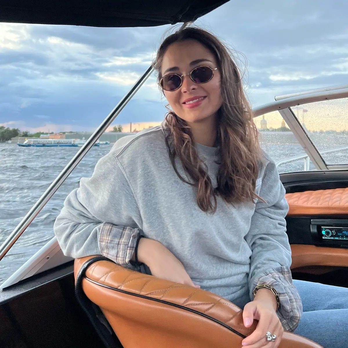 Анна Николаева