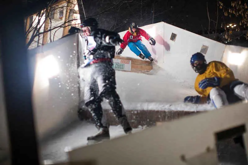 2016... часть вторая...
Исполнилась мечта 2013 года поучаствовать в Red bull crashed ice, даже прошел квалификацию))) | Сетка — социальная сеть от hh.ru