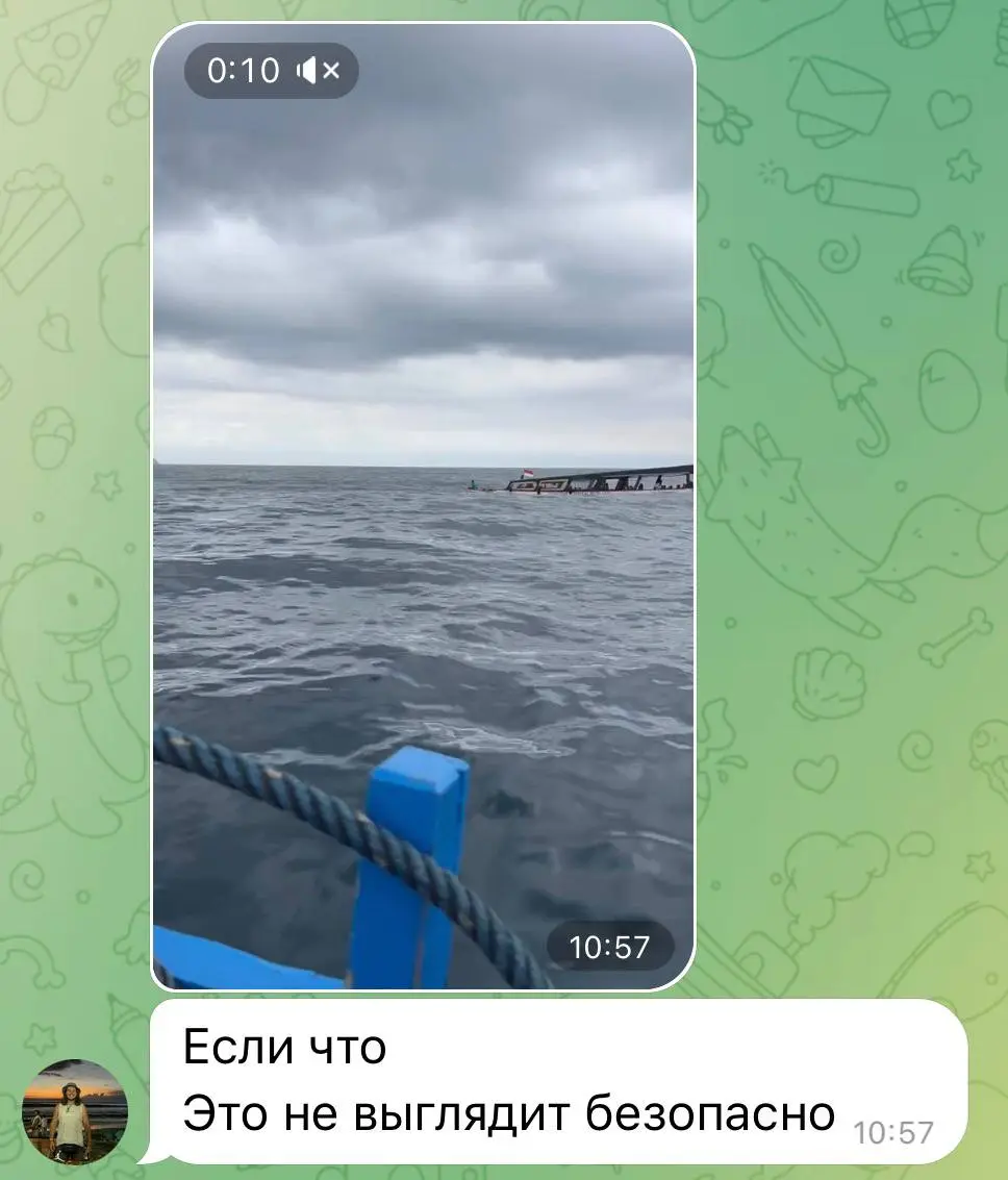 Мы приплыли на перевалочный остров Ламбок , путь шел по штормовым по волнам, а штурману примерно было лет 13 🤣
Наша банда состоит из 13 человек и перед посадкой нас всех хотели разделить, но Лиза (кор... | Сетка — социальная сеть от hh.ru