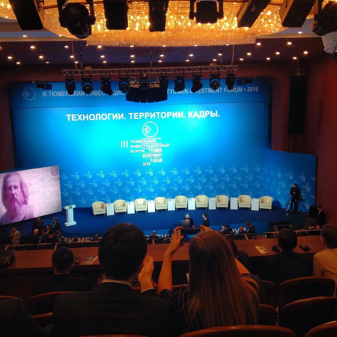 2К16 | Сетка — социальная сеть от hh.ru