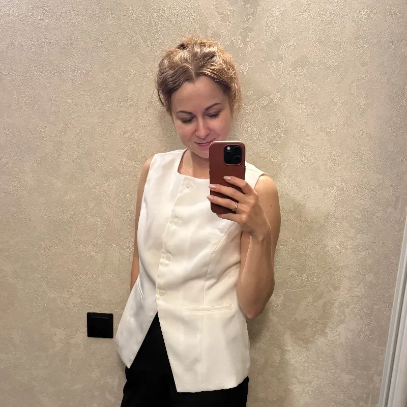 Вероника Тумакова | Сетка — социальная сеть от hh.ru