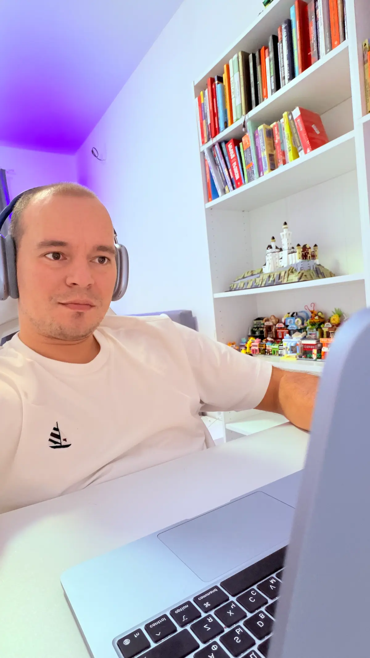 День 22 | Сетка — социальная сеть от hh.ru