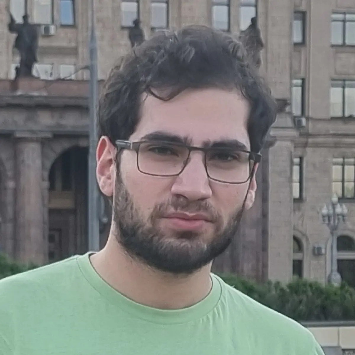 Артур Василян | Сетка — социальная сеть от hh.ru