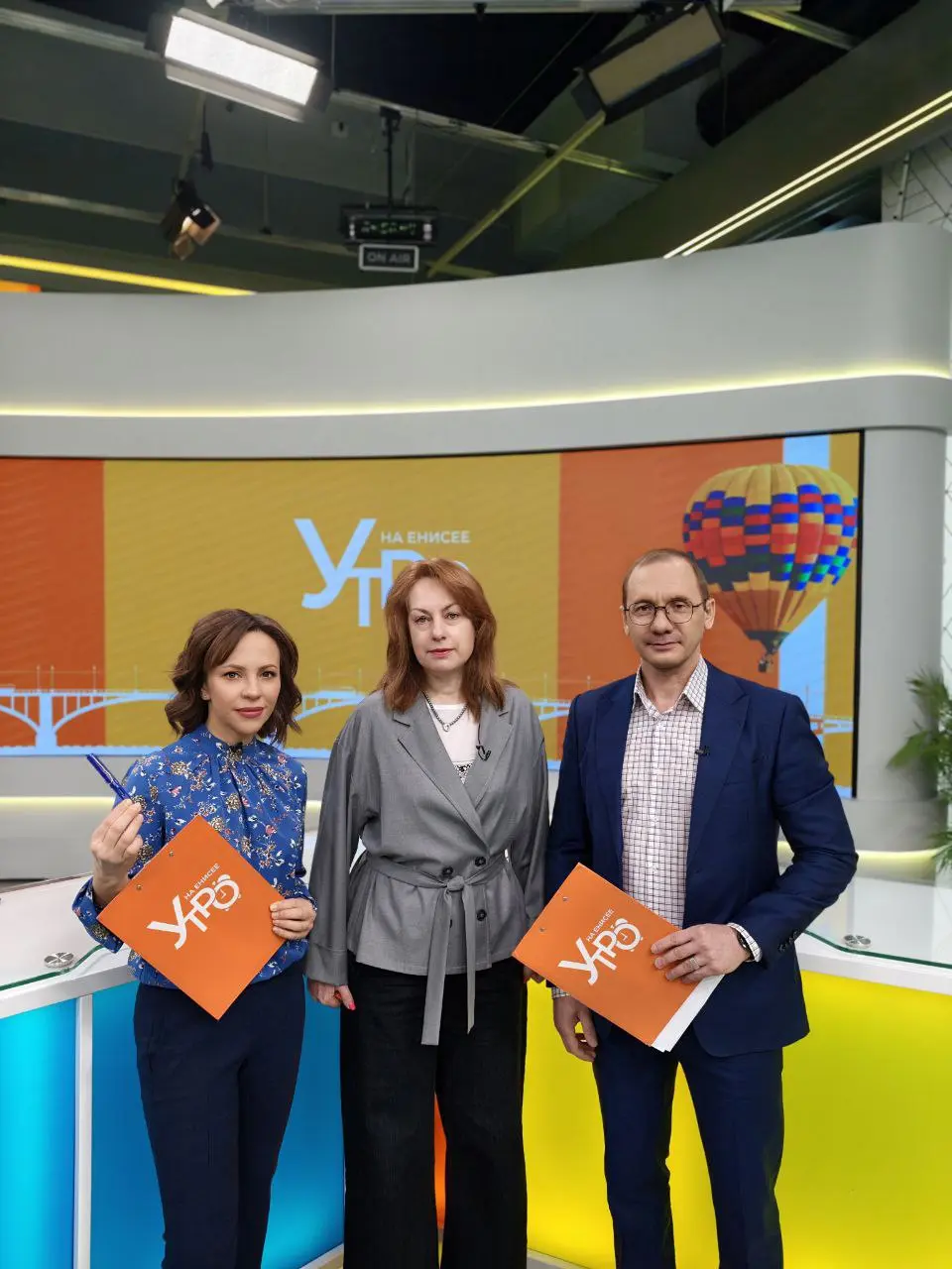 23 января - День почерка.
Сегодня у молодежи тренд, писать от руки | Сетка — социальная сеть от hh.ru