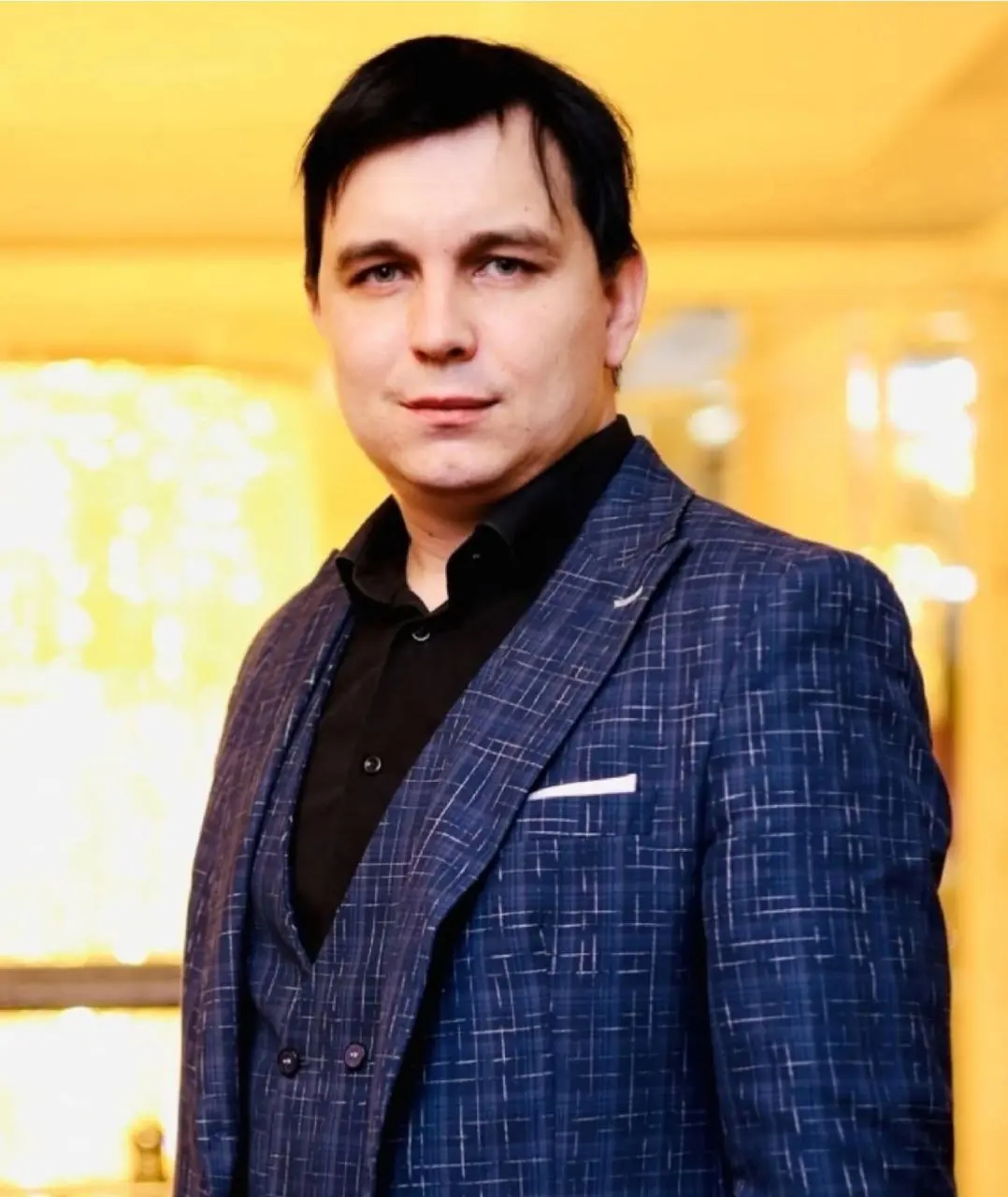 📚 Ты читаешь ради уюта?
А книги работают на твой рост — даже когда ты спишь  
Ты не читаешь книгу.
Ты запускаешь в ней поиск идей.  
Книга — это тихий соавтор твоего будущего бизнеса | Сетка — социальная сеть от hh.ru