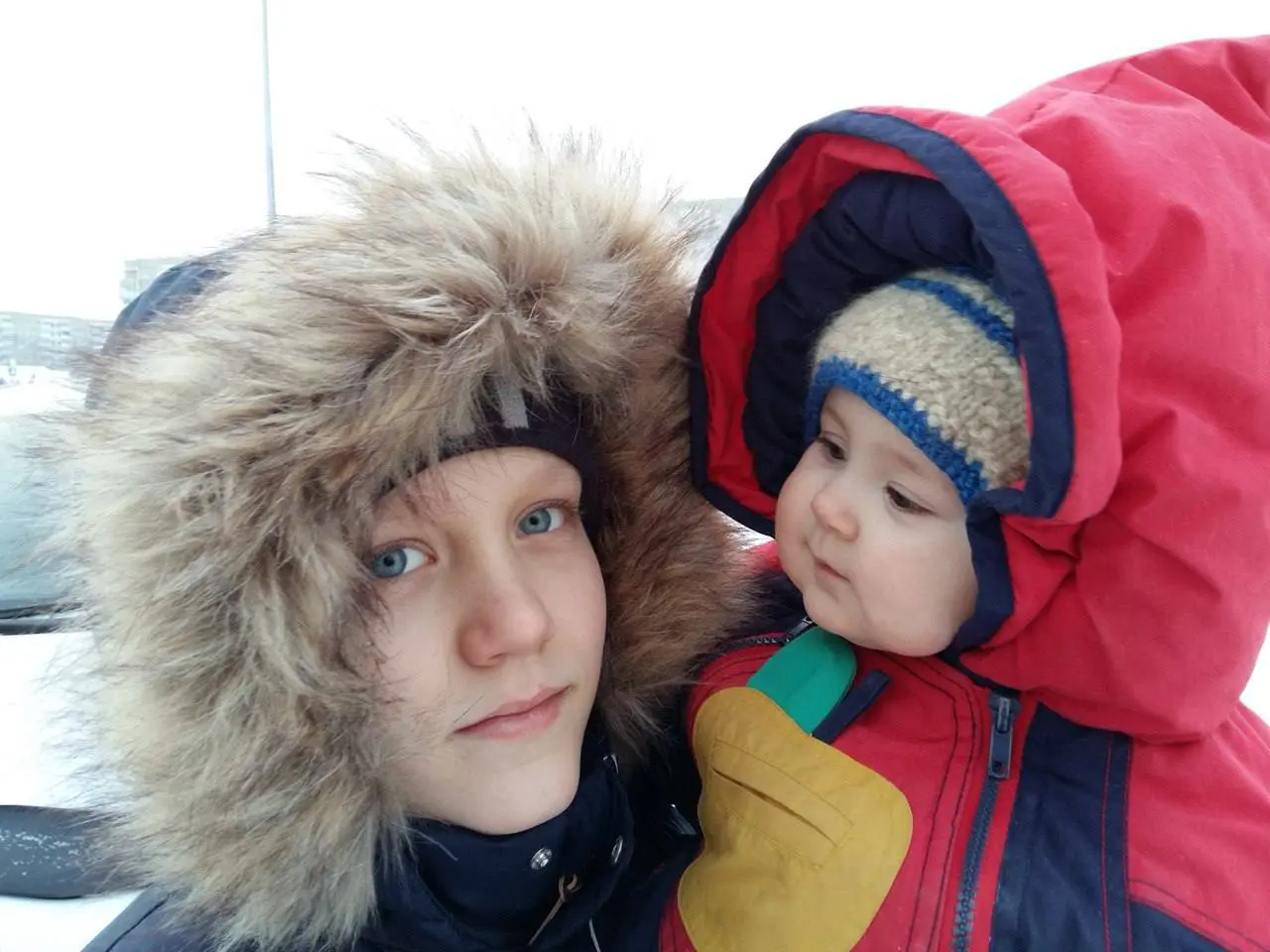 мне нравится тренд с фото из 2016…
в 2016 году я год как учился в кадетке, занимался плаванием, собирал 3D пазлы, смотрел ютуб, пытался научиться играть на гитаре, а приезжая на каникулы, нянчился с с... | Сетка — социальная сеть от hh.ru