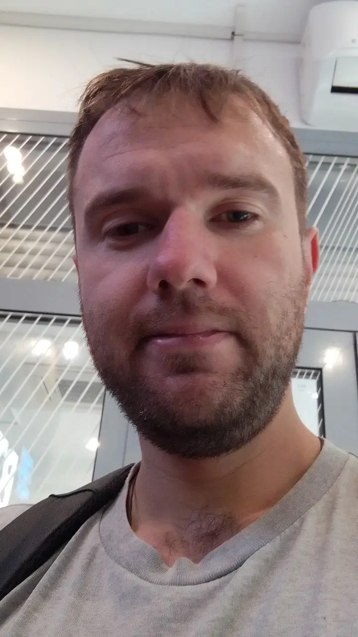 Павел Линев