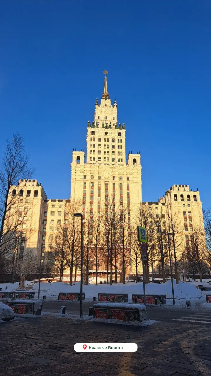 Не только маркетинг
*В это воскресенье поделюсь, что ещё, кроме marketing&branding, будоражит мой ум, потому что вопрос об увлечениях до сих пор иногда вводит в ступор | Сетка — социальная сеть от hh.ru