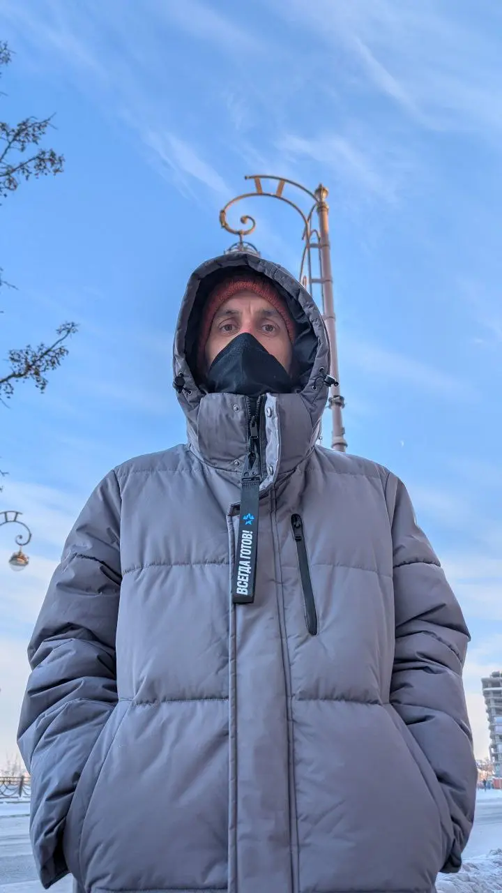 В Тюмени были стабильные минус тридцать. В такую погоду без шапки никак
~
За #monumentcap
иди в избу | Сетка — социальная сеть от hh.ru