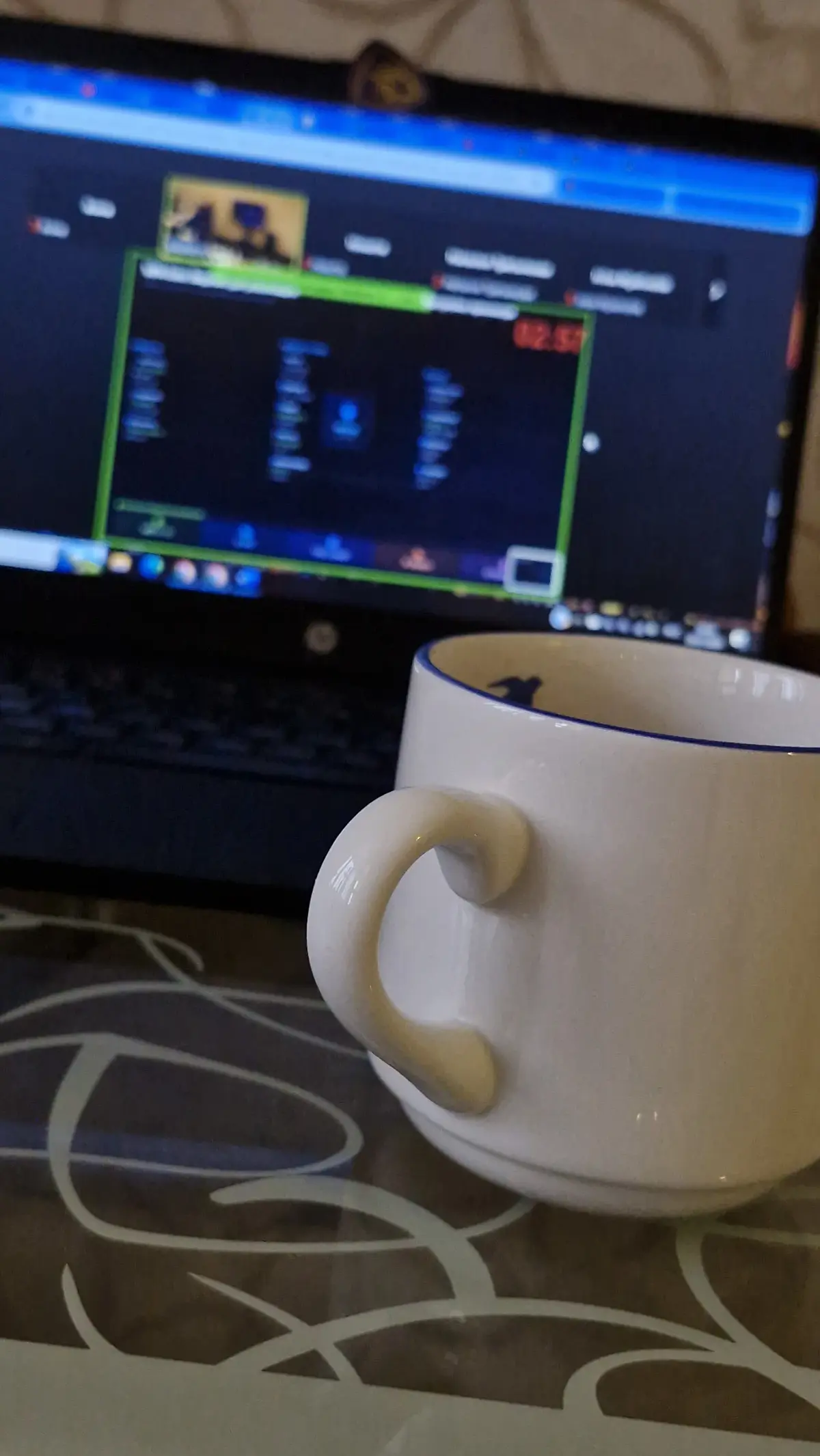 ИИ: ЦИФРА. Сколково.
Бесчеловечный бизнес. | Сетка — социальная сеть от hh.ru