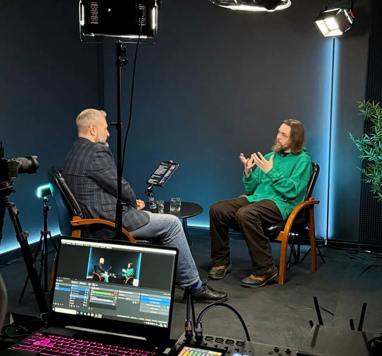 ✔️5 инсайтов от Андрея Комиссарова по итогам вебинара
Сегодня у нас в гостях был эксперт в области цифровой трансформации образования в России– Андрей Комиссаров | Сетка — социальная сеть от hh.ru