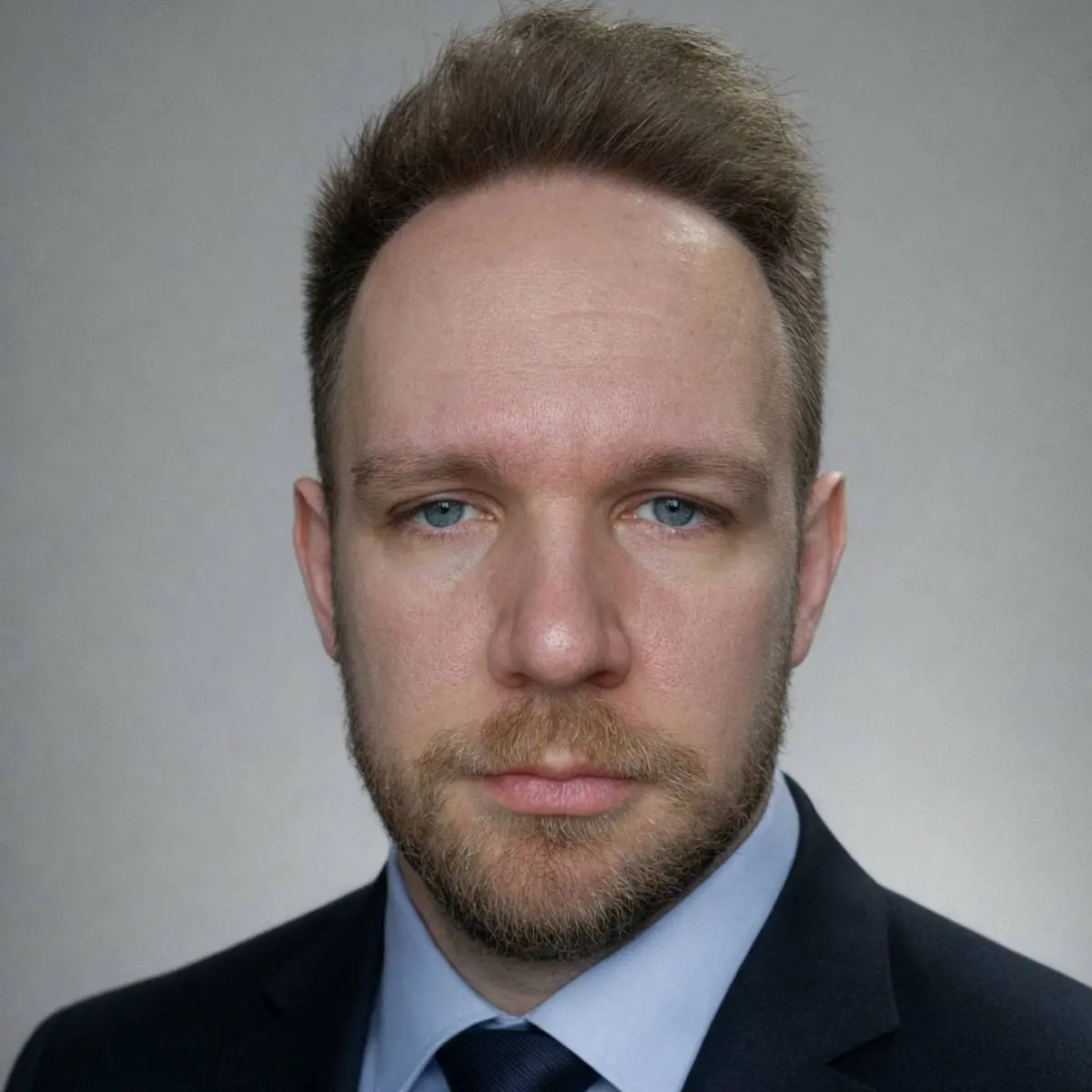 Василий Смирнов