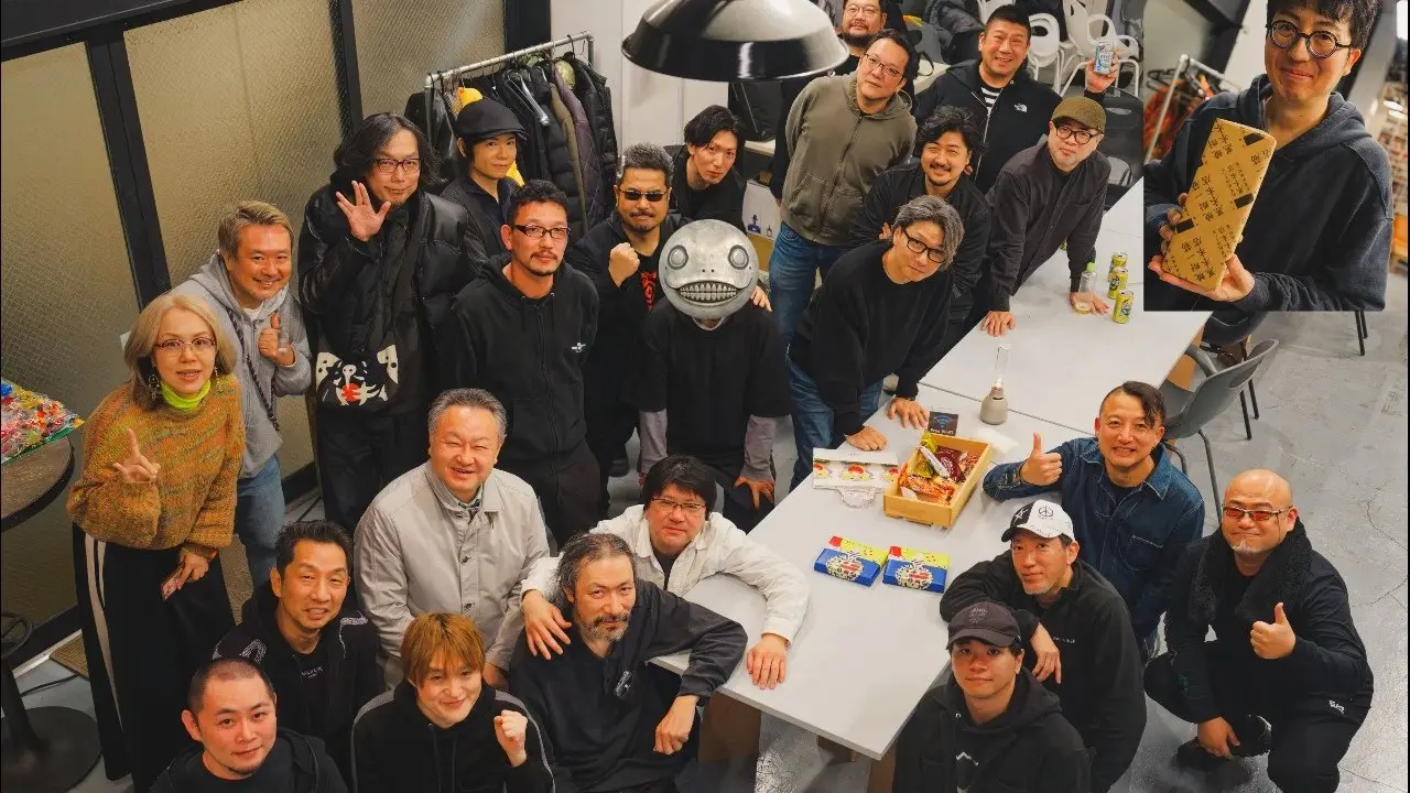 Японские мэтры играют в шеф-поваров на Новый год 🎉!
Авторы легендарных игр Dark Souls, NieR, Silent Hill и других собрались вместе, чтобы вкусно поужинать и отметить праздник | Сетка — социальная сеть от hh.ru