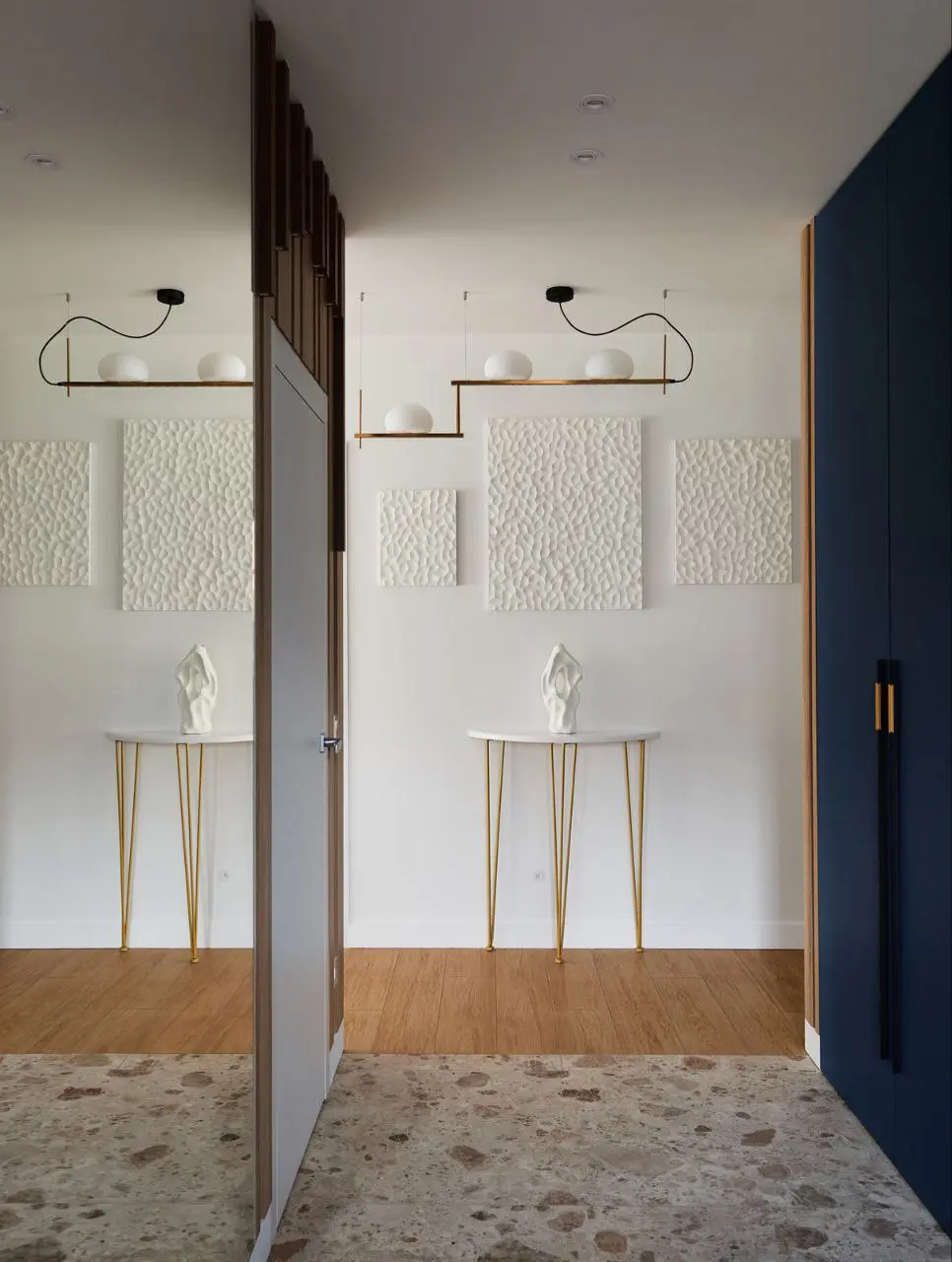 К дизайнеру Олесе Паниной пришел давний знакомый — с альбомом типового проекта дома из легких стальных тонкостенных конструкций, признавшись, что планировочное решение его не устраивает, он готов был ... | Сетка — социальная сеть от hh.ru