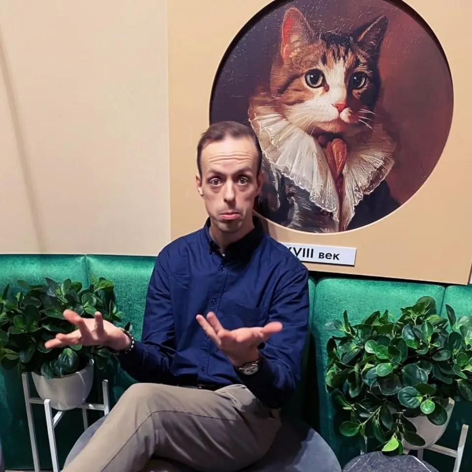 Когда ищешь консультанта или агентство для роста бизнеса, в голове часто звучит один и тот же тревожный звоночек:
«А вдруг это будет просто красивая презентация, а не реальная помощь?»
За праздники я ... | Сетка — социальная сеть от hh.ru