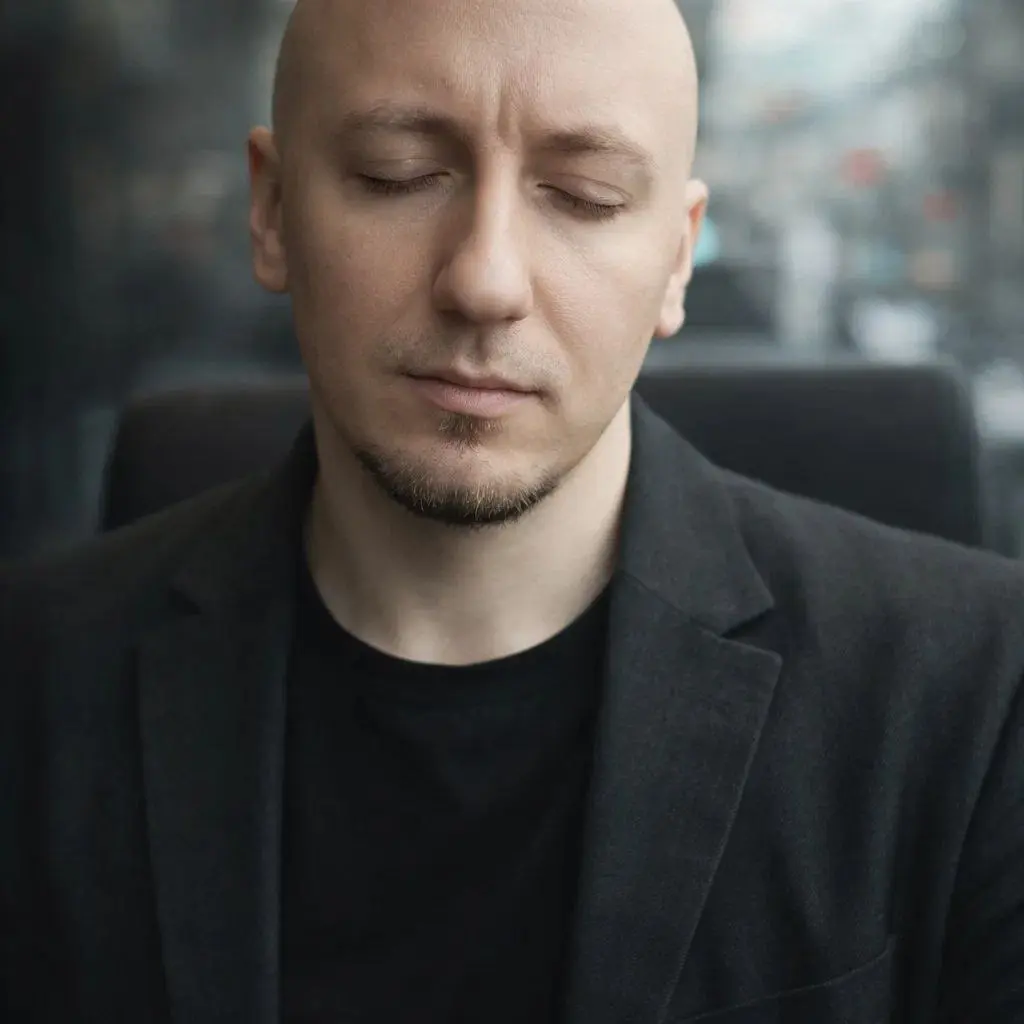ЧТО ОСТАЁТСЯ ПОСЛЕ ХОРОШЕЙ РАБОТЫ
После хорошего формата не остаётся эйфории.
И не остаётся ощущения «со мной что-то сделали» | Сетка — социальная сеть от hh.ru