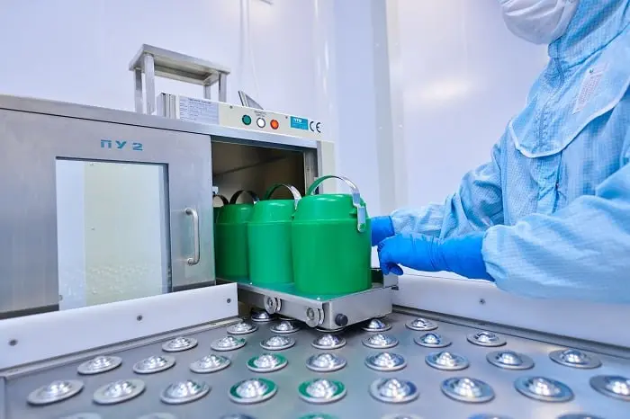 ⏺ Российские ученые применили гибридный подход на основе ML для поиска устойчивых конфигураций радиоактивного Тс-99
Технеций-99 — один из радиоактивных отходов | Сетка — социальная сеть от hh.ru