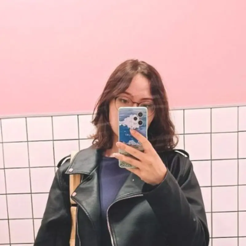 Лена Ле | Сетка — социальная сеть от hh.ru