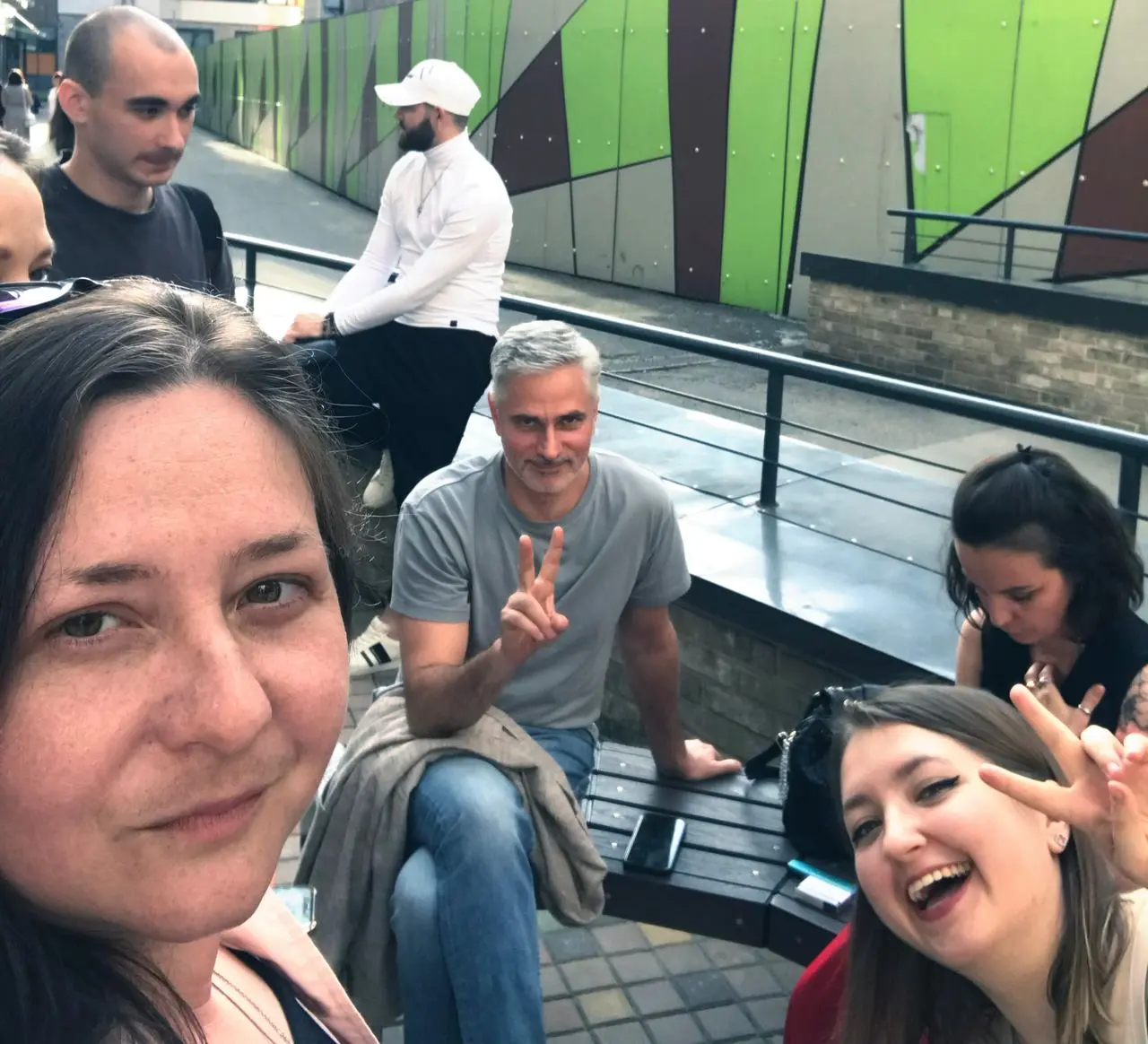 Рост в профессии - что это?
Сейчас я активно обучаюсь с помощью консультаций уже опытных ребят | Сетка — социальная сеть от hh.ru