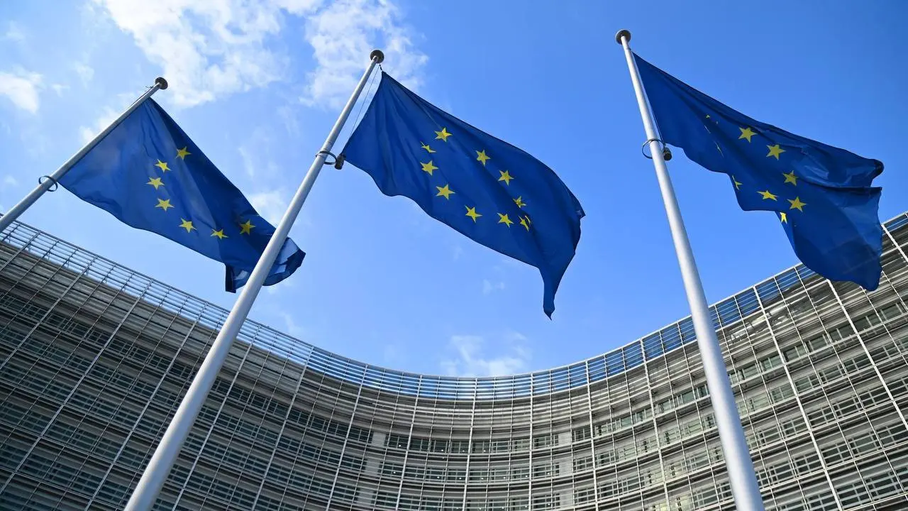 🇪🇺🇳🇬🇩🇿 ЕС освободит Нигерию и Алжир от дополнительных проверок газа — СМИ | Сетка — социальная сеть от hh.ru