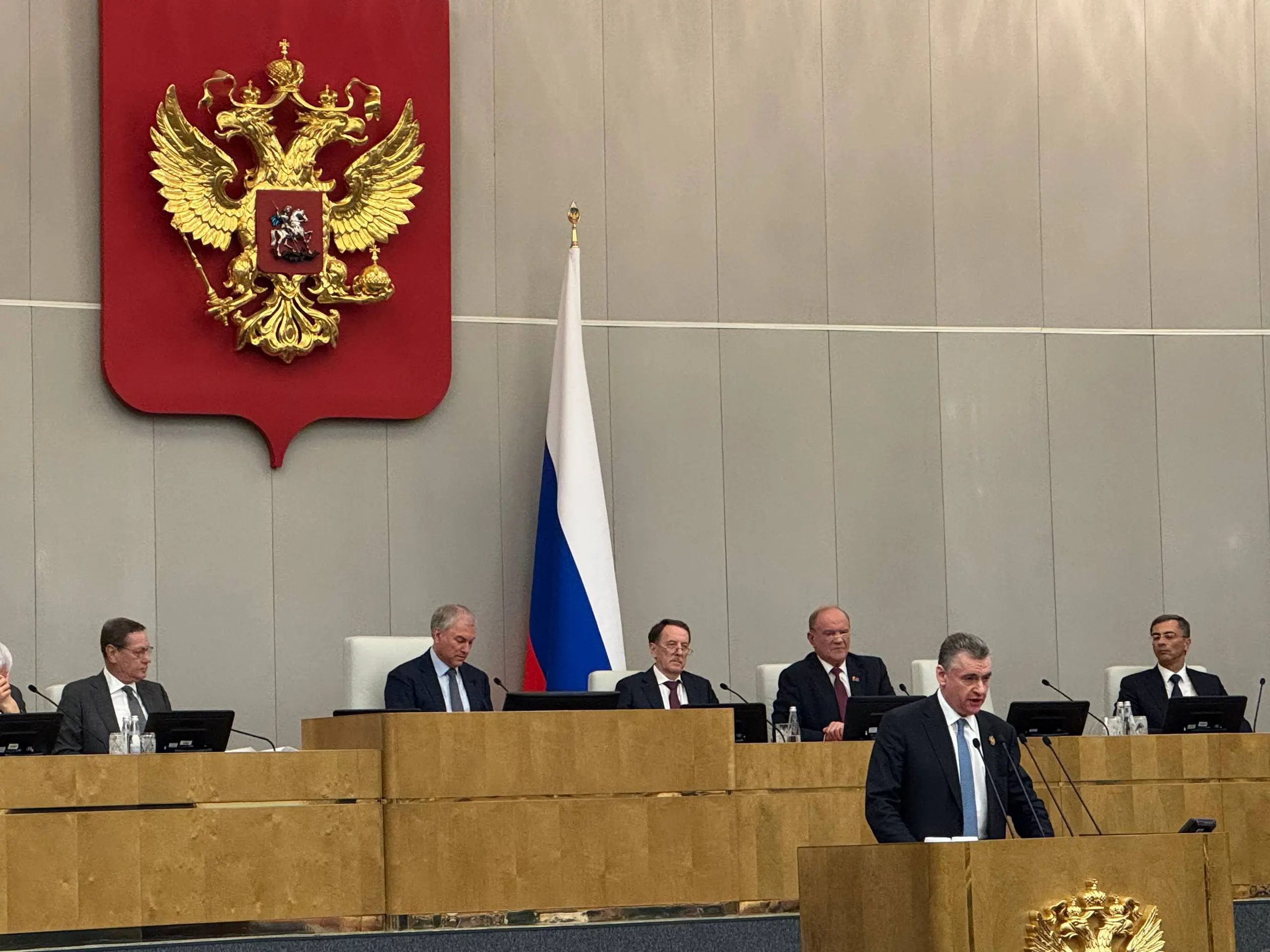 Приняли участие в парламентских слушаниях в Государственной Думе РФ 🇷🇺
Представители отрасли вынесли ряд предложений по развитию легкой промышленности
—— | Сетка — социальная сеть от hh.ru