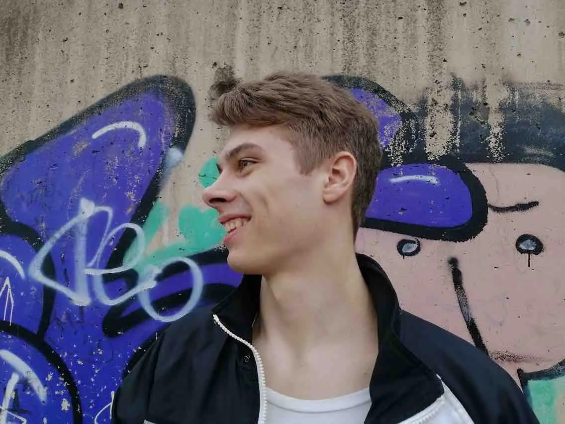 Юрий Лебедев