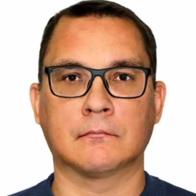 Дмитрий Савиных