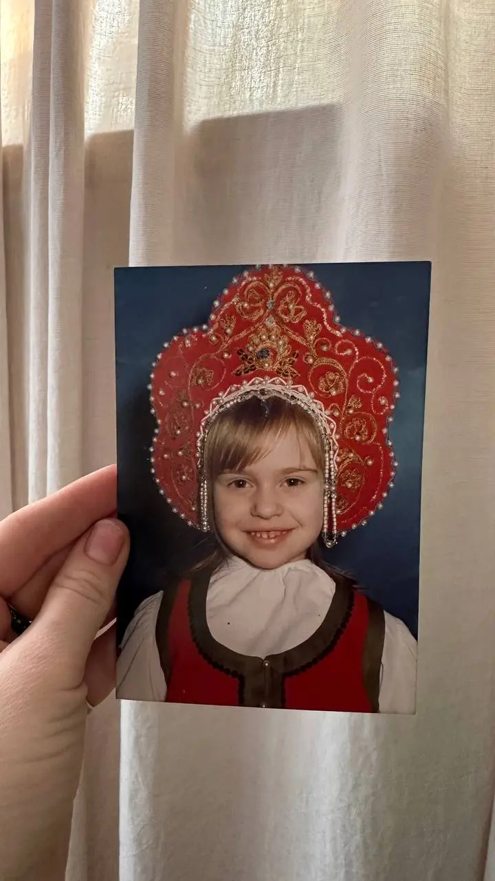 Со мной связался парень, который собирает архивы фотографий Короля и Шута. А у меня есть даже фотки с 2003 года;)
Ну и естественно начала перерывать альбомы все, и вот что нашла | Сетка — социальная сеть от hh.ru