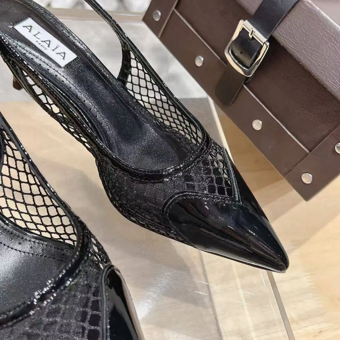 ▪️Премиум
▪️В наличии 36-41 размеры
▪️Цена 16.500₽
▪️Доставка-примерка по Москве
▪️ +7 (968) 431-64-42
▪️Отправка в регионы ✈️ в этот же день | Сетка — социальная сеть от hh.ru