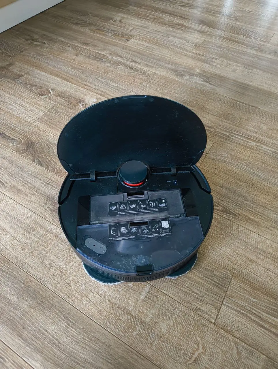 Покупка, о которой ни разу не пожалел или лучшая покупка в жизни!
Без завязки в посте — это робот-пылесос.
От нескольких друзей услышал прекрасные отзывы и решил протестировать в своей квартире | Сетка — социальная сеть от hh.ru