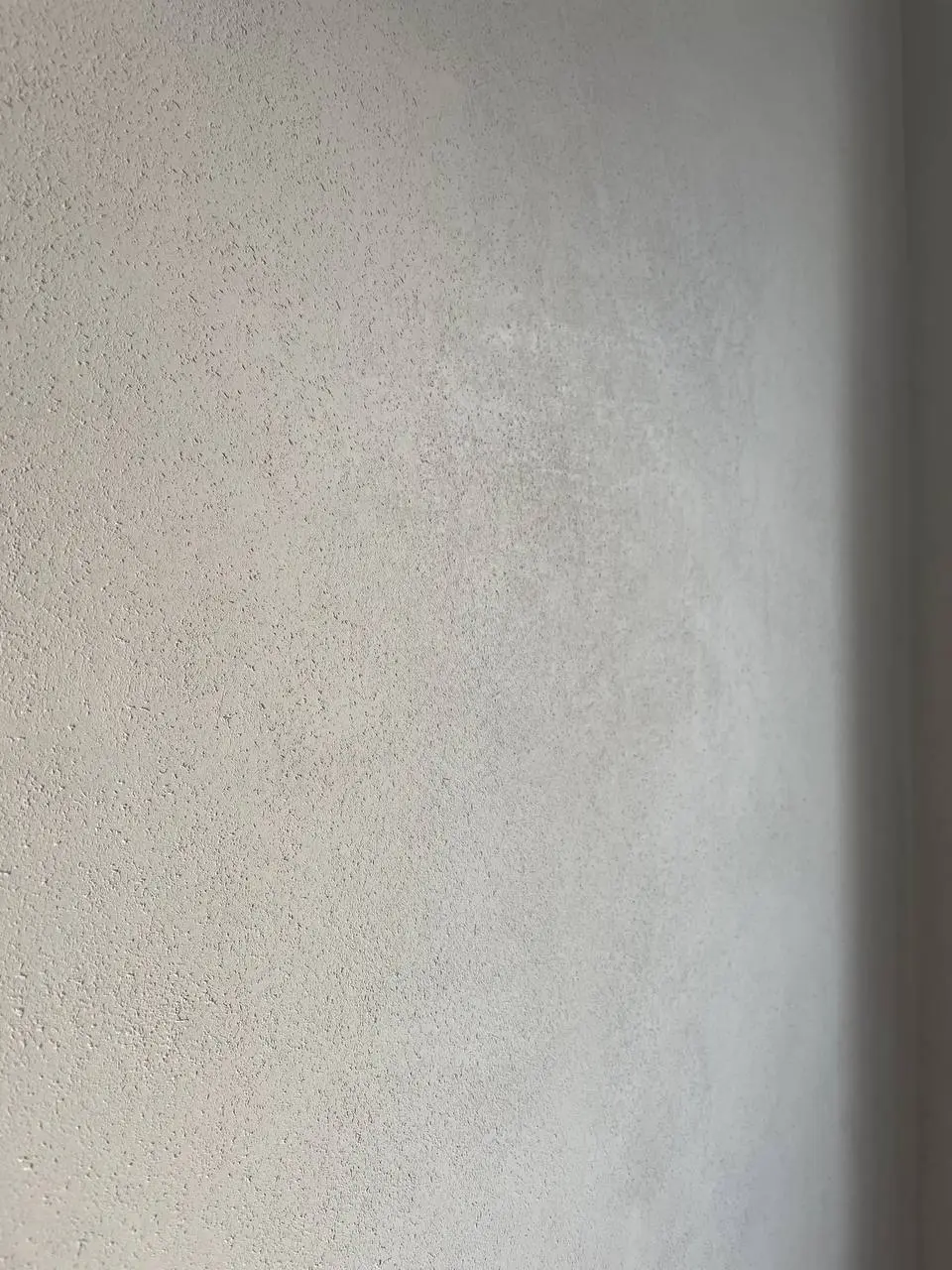 ⭐️ Для чего нужен выкрас? 🖼
Чтобы получить идеальный результат при отделке декоративной штукатуркой, важно ещё до начала работ сделать пробные выкрасы 🎨
✔️ Вы сможете понять, нравится ли вам тон и тек... | Сетка — социальная сеть от hh.ru