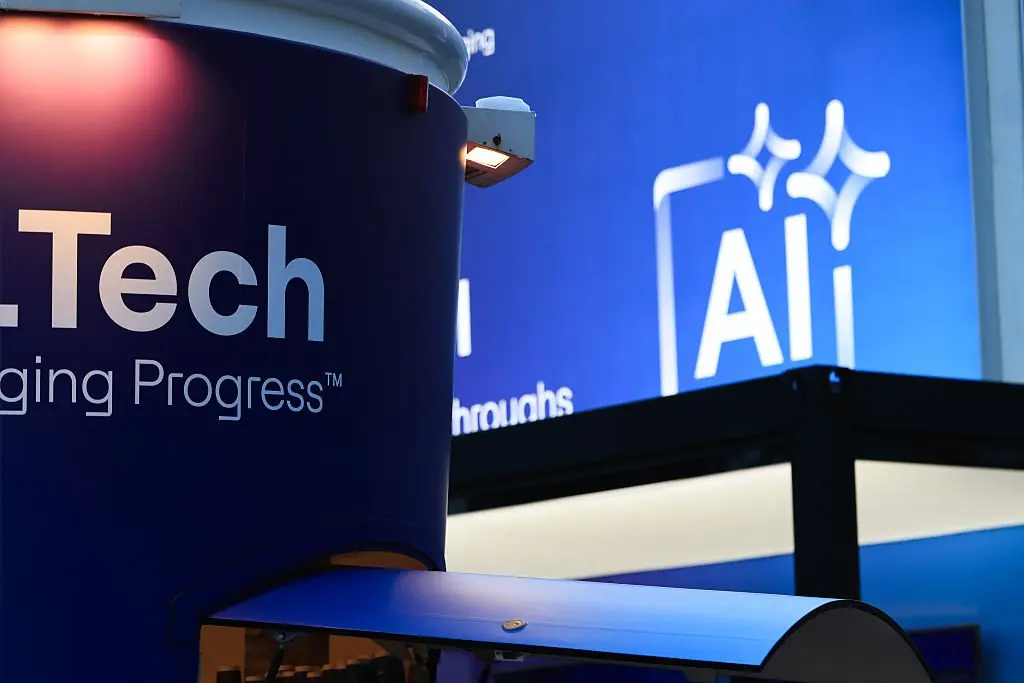 ⚡️ Как ИИ запускает бум чистой энергии
Крупные инвестиции в ИИ стимулируют спрос на энергию, создавая мощный драйвер для роста clean tech | Сетка — социальная сеть от hh.ru