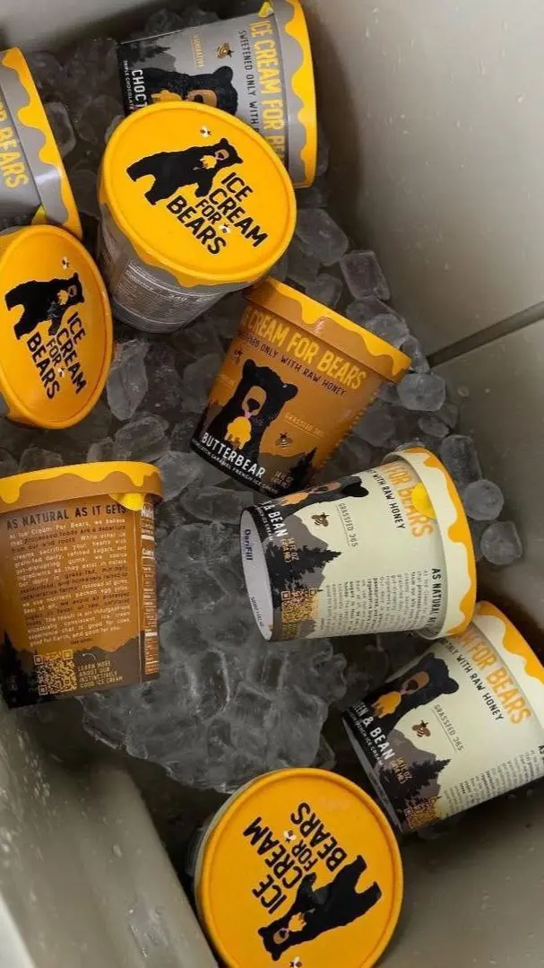 Мороженое для медведей 🍯
Оказывается, и такое бывает! Концепция Ice cream for bears подробно описана прямо на баночке, а если кратко, то это история про натуральные ингредиенты, и, конечно, в качестве... | Сетка — социальная сеть от hh.ru
