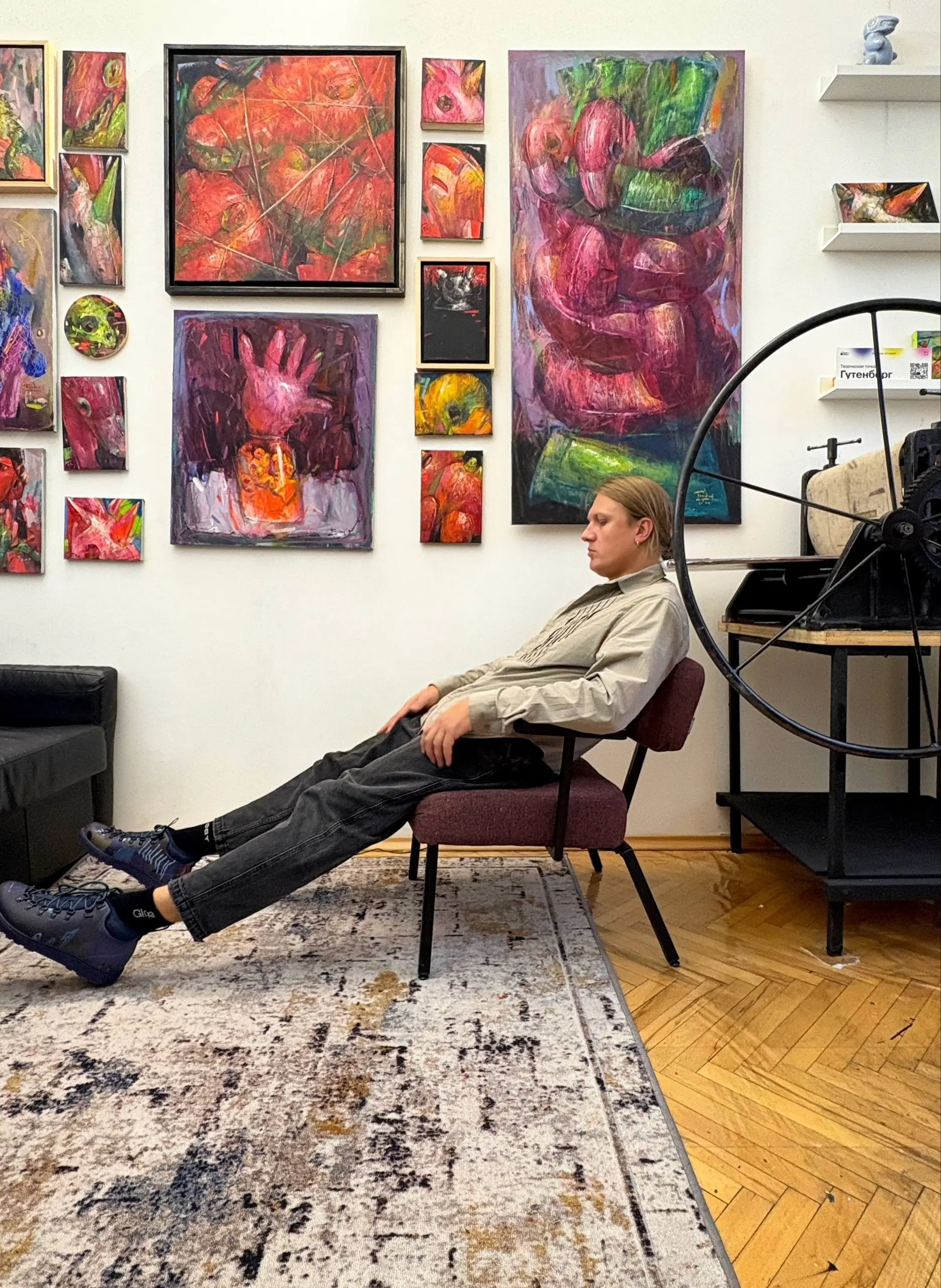 #явлюбви еще немного работ Кирилла и его
Я показала Кириллу свои работы | Сетка — социальная сеть от hh.ru