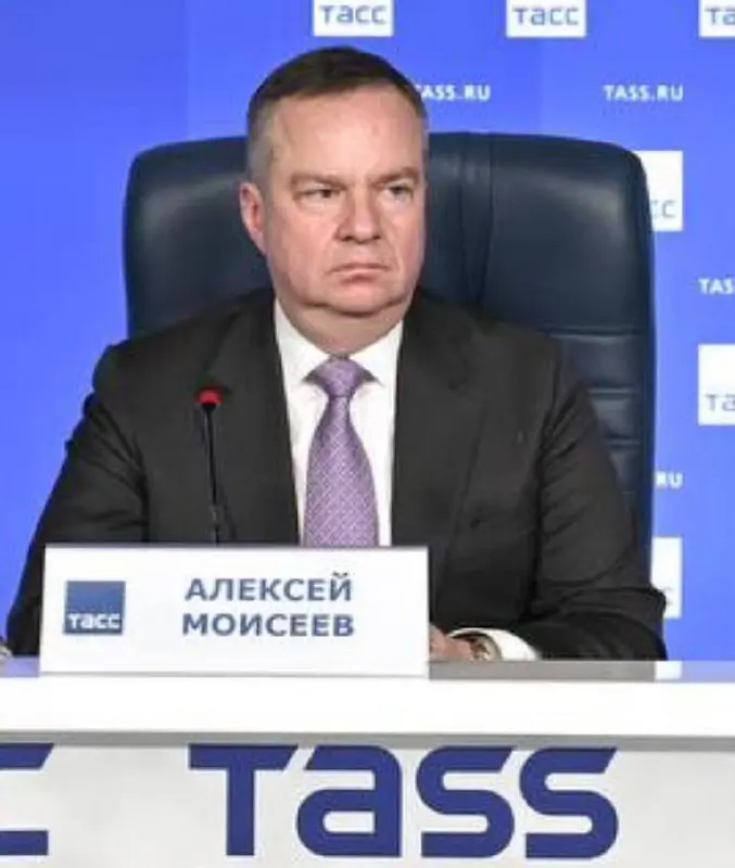 Важнейшие заявления замминистра Минфина Алексея Моисеева о ювелирной отрасли и отрасли драгоценных металлов и драгоценных камней:


Ювелирная отрасль работает успешно | Сетка — социальная сеть от hh.ru