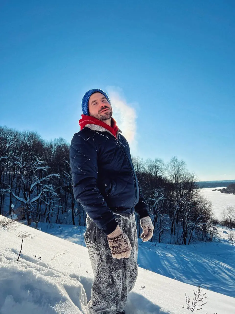 🎄 Не всё же про маркетинг, иногда и отдыхать нужно
@themarketingman | Сетка — социальная сеть от hh.ru