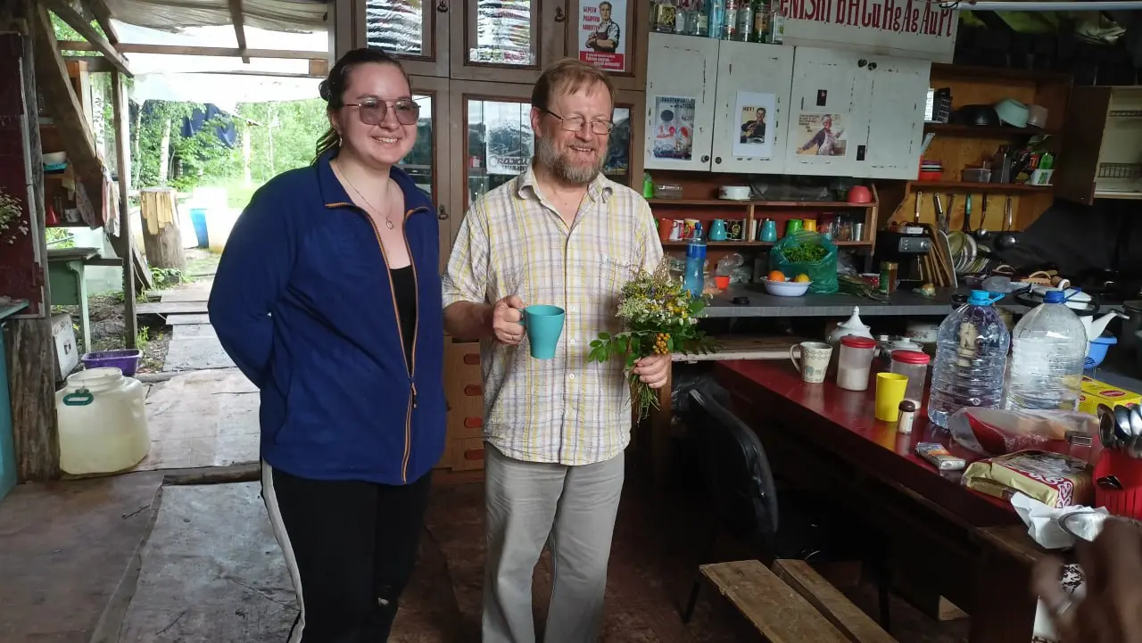 ОДА НАЧАЛЬНИКУ!!!
В этот день (не столь) много лет назад родился наш бессменный начальник Хотылевской археологической экспедиции Гаврилов Константин Николаевич! И нет ни одной причины его не поздравит... | Сетка — социальная сеть от hh.ru