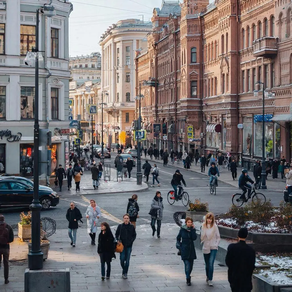 Трансформация городских улиц: почему центры мегаполисов уже не будут прежними
🏙️ За последние годы облик центральных районов городов заметно изменился — и эти перемены носят не косметический, а фундам... | Сетка — социальная сеть от hh.ru