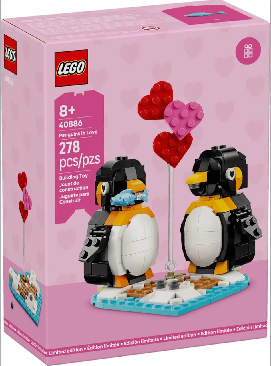 Lego дарит набор с влюбленными пингвинами за заказ от 80 долларов (6074 рубля). В наборе 278 деталей, из которых можно собрать льдину-сердечко, двух пингвинят, маленькую рыбку-лакомство и сердечки | Сетка — социальная сеть от hh.ru