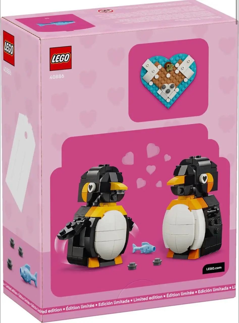 Lego дарит набор с влюбленными пингвинами за заказ от 80 долларов (6074 рубля). В наборе 278 деталей, из которых можно собрать льдину-сердечко, двух пингвинят, маленькую рыбку-лакомство и сердечки | Сетка — социальная сеть от hh.ru