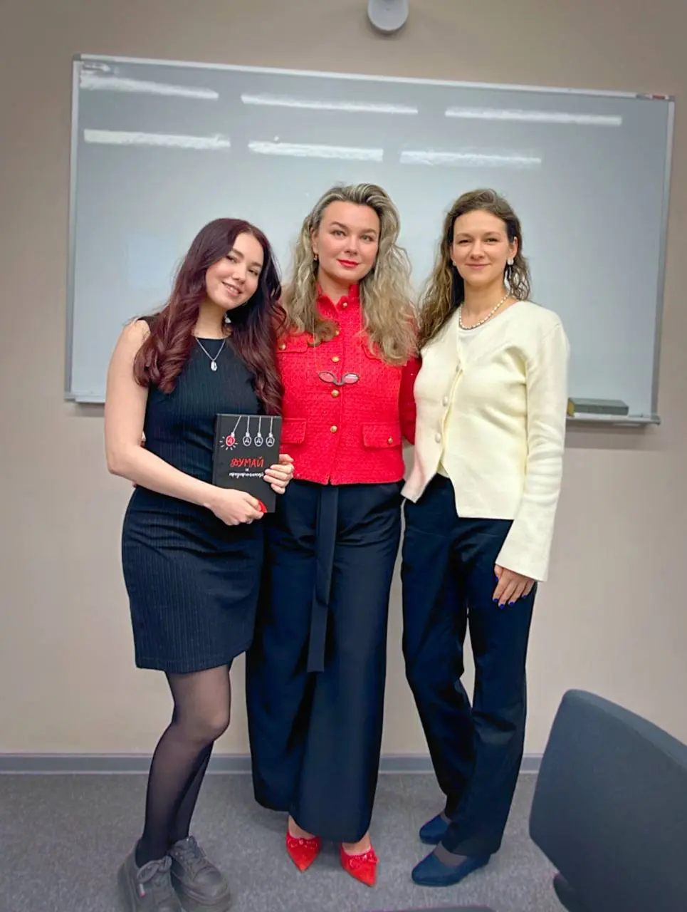 Приветствую, друзья! Бодрого вам начала недели! 💪
А я хочу начать неделю с нескольких тёплых слов и инсайтов по поводу предпринимательства 💼 по итогам мероприятий в Санкт-Петербурге, где мне удалось в... | Сетка — социальная сеть от hh.ru