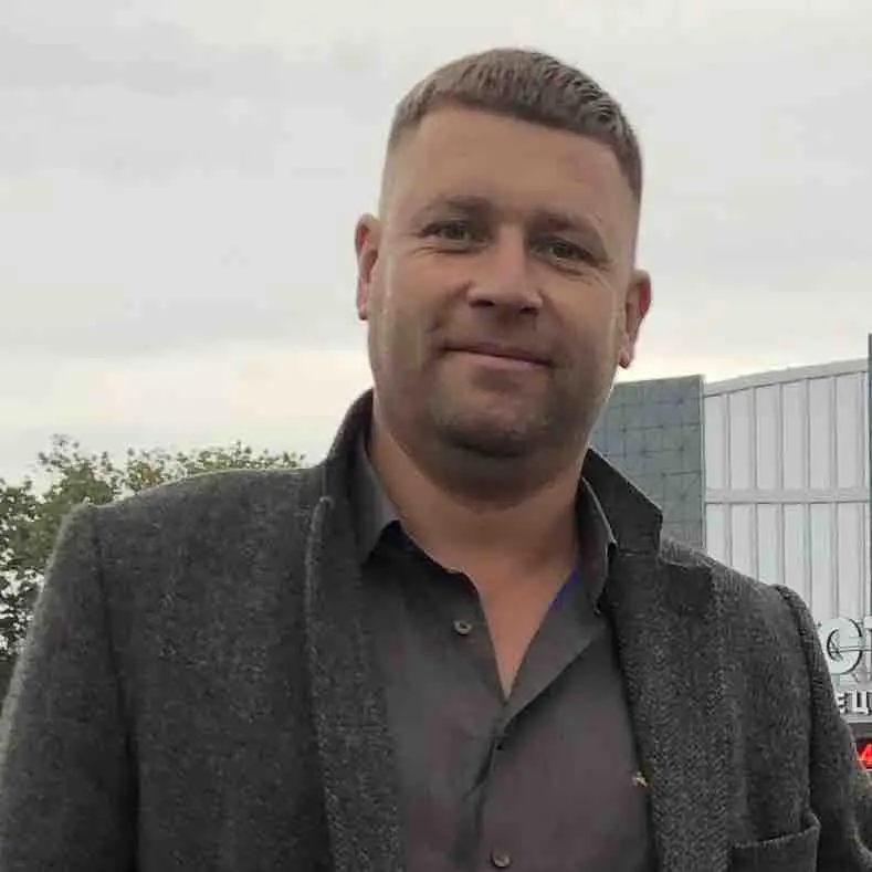 Денис Мамаев