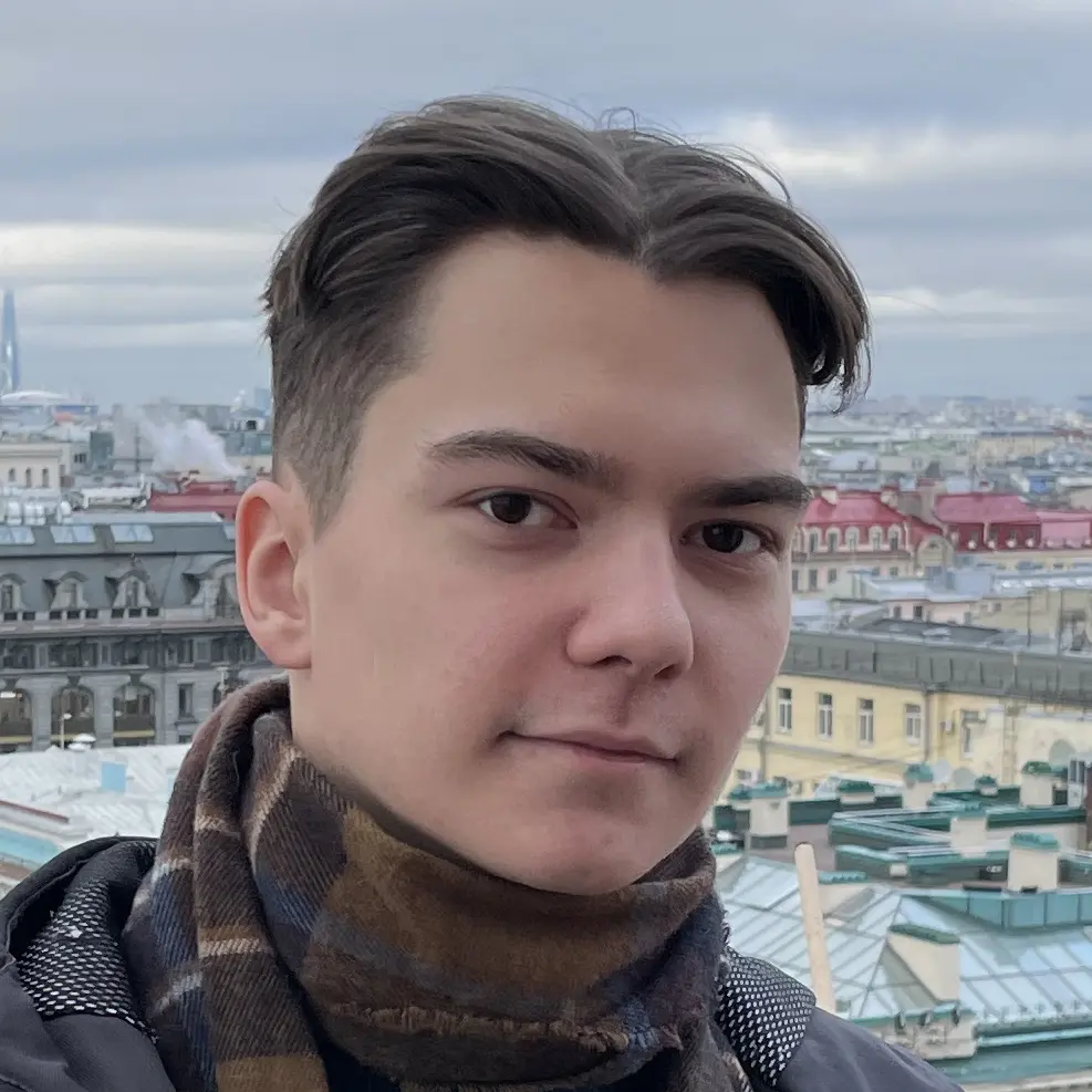 Роман Воронов